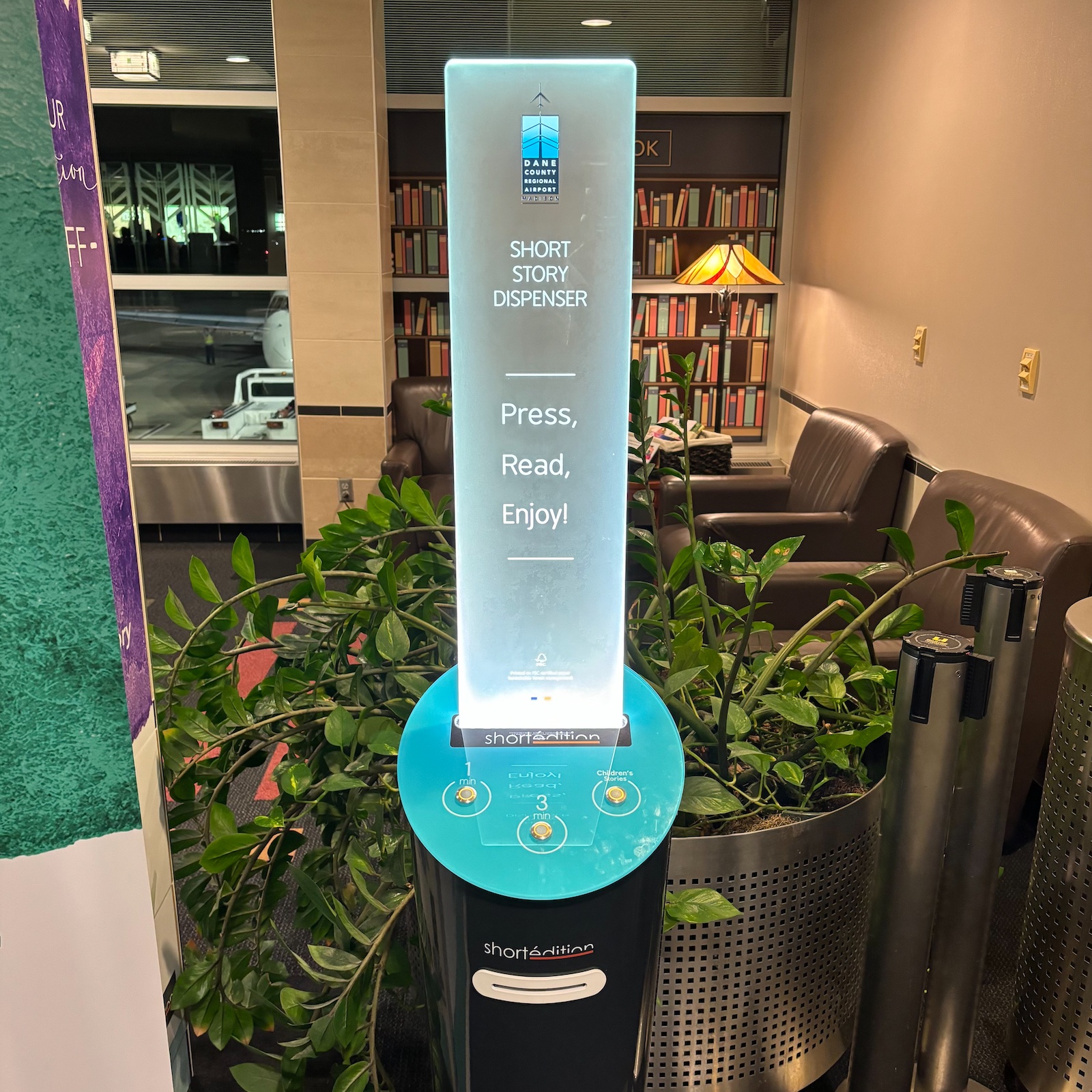 An airport kiosk that prints short stories on paper